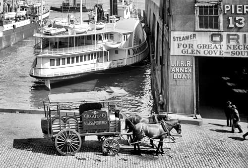 1905 Colgate horse and cart at Pier 13