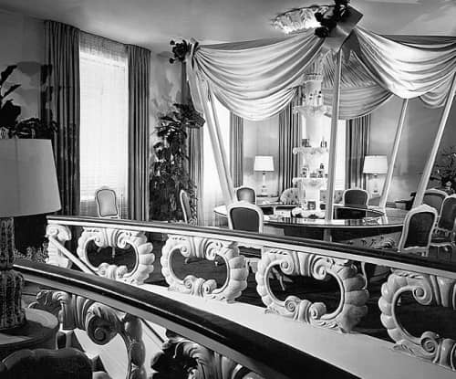 1941 Maison Coty in the Rockefeller Centre