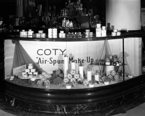 1942 Coty counter at Marshall Field