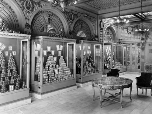 1908 Interior of the Richard Hudnut Drug Store