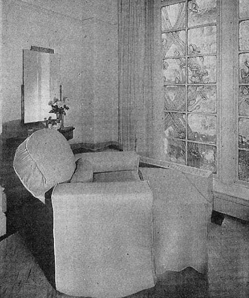1932 Salon treatment room