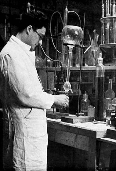 Jean Morelle working in his laboratory