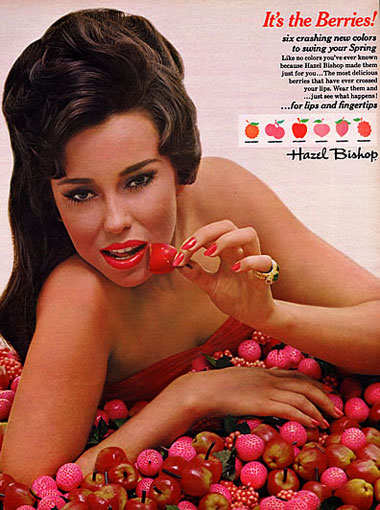 1965 Hazel Bishop Lipstick in berry colours