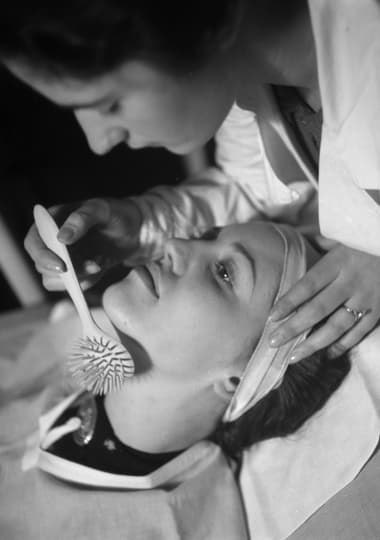 1937 Helene Pessl patter treatment 